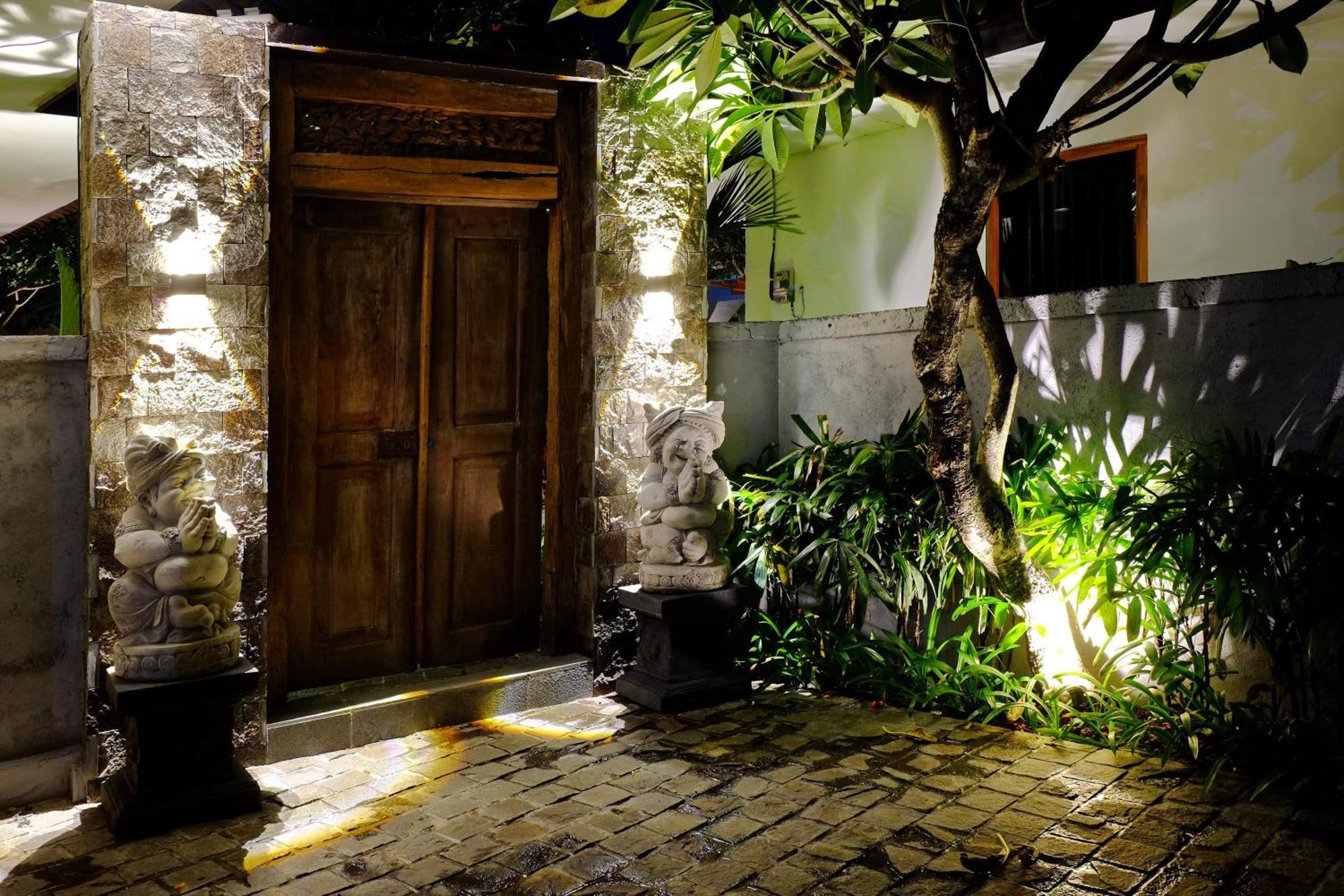 O.B Oemah Bone Homestay Sanur Exterior foto